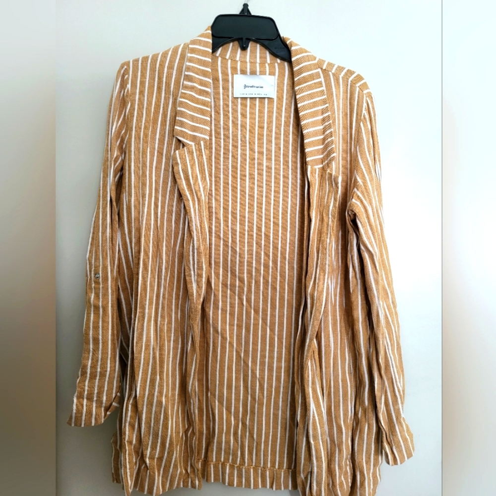 Woman's Blazer Size M
